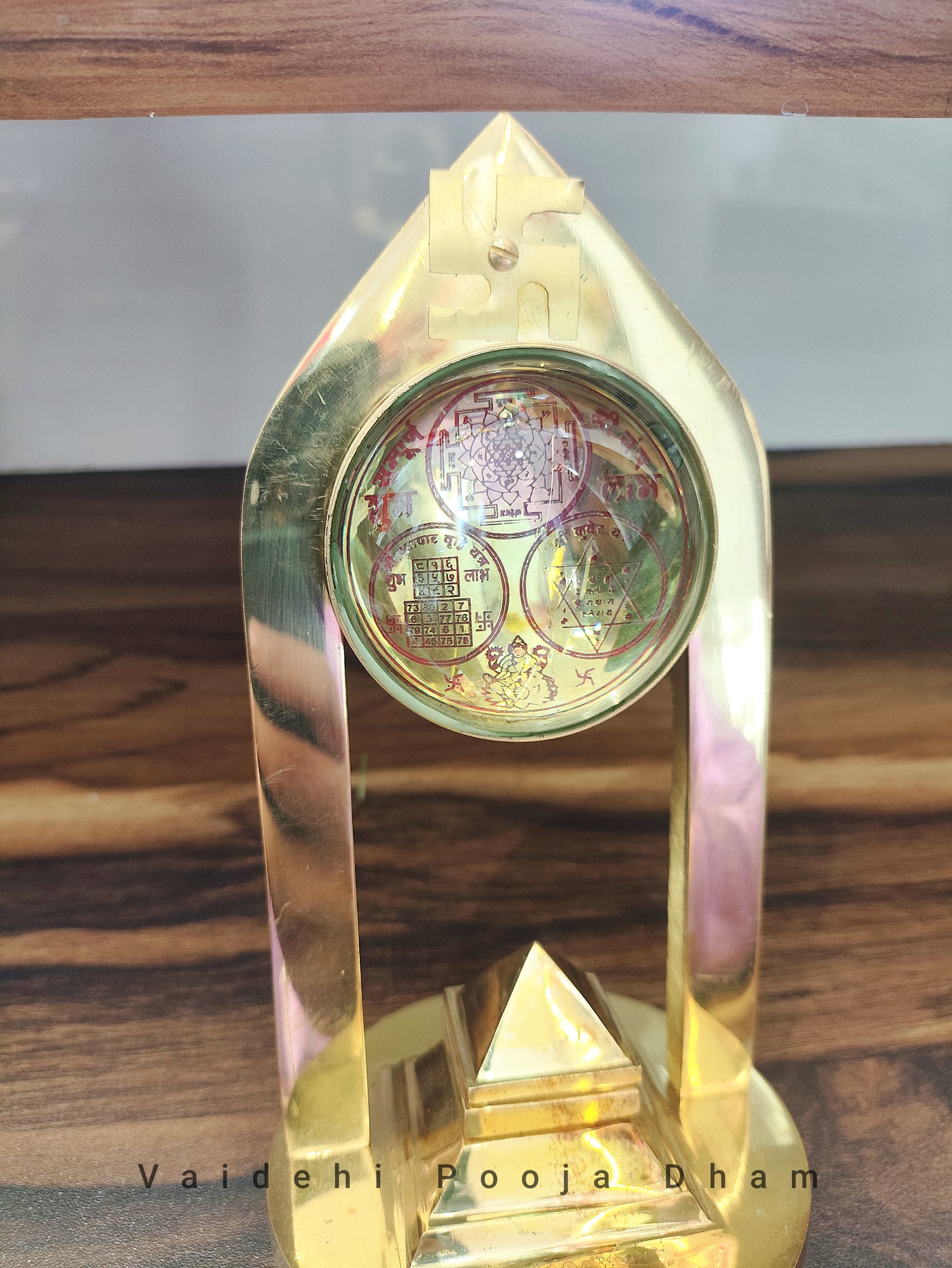 Vastu Dosh Nivaran Yantra Pyramid Mantra With Kuber & Vyapaar Yantra. Weight 500gms